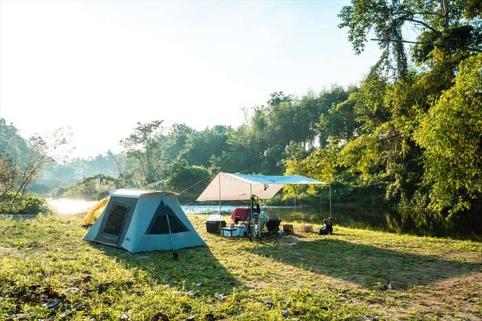 Les vertus du camping pour ses vacances familiales